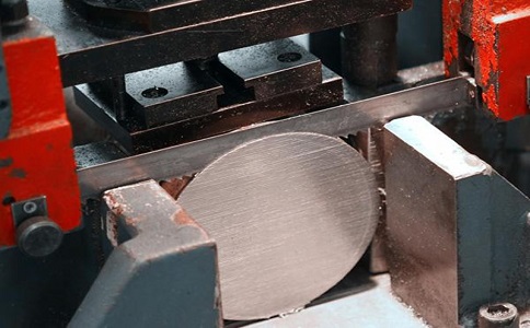 益阳影响双金属带锯条使用寿命的主要因素有哪些？